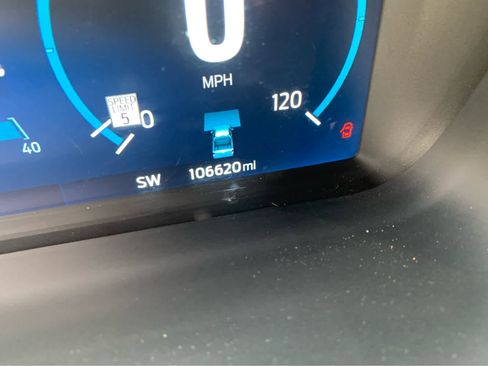 Used 2022 Ford F150 Platinum w/ Equipment Group 701A High image 15