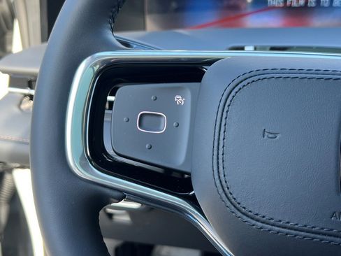 New 2026 Lincoln Nautilus Premier w/ Equipment Group 102A image 24