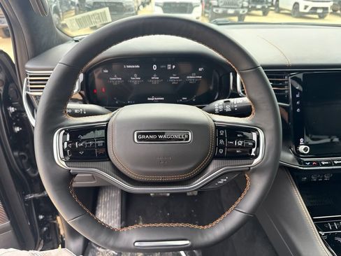 New 2026 Jeep Grand Wagoneer Summit AWD/4WD image 10