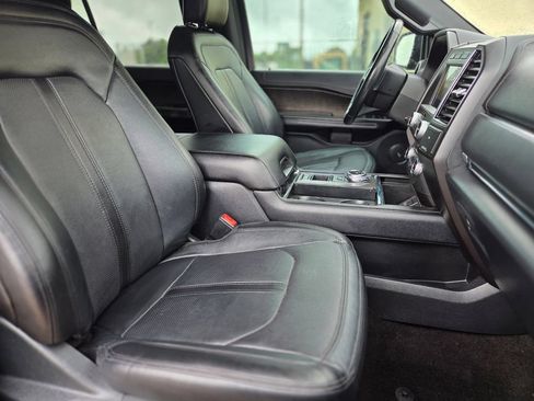 Used 2020 Ford Expedition Limited RWD image 10