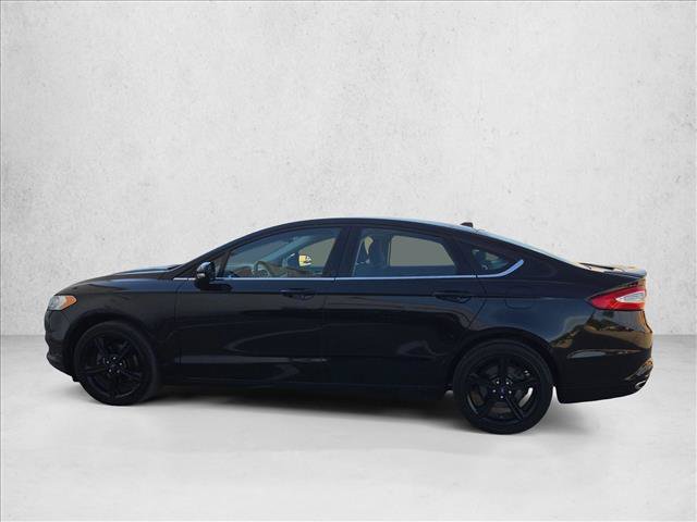 Used 2016 Ford Fusion SE w/ Equipment Group 201A FWD image 8