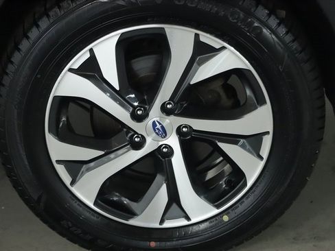 Used 2020 Subaru Outback Limited image 39