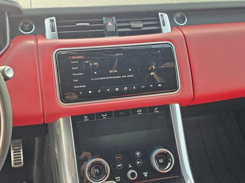 Used 2022 Land Rover Range Rover Sport HST image 25