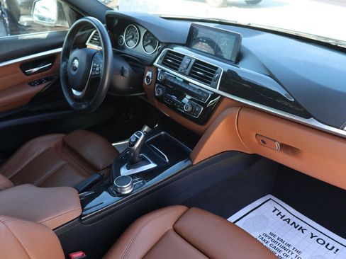 Used 2017 BMW 330i Sedan image 10