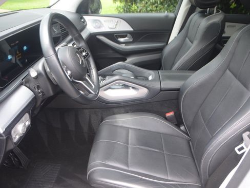 Used 2021 Mercedes-Benz GLE 450 4MATIC image 11