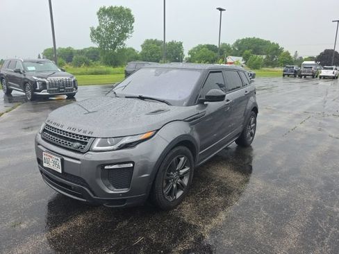 Used 2018 Land Rover Range Rover Evoque Landmark Edition AWD/4WD image 3