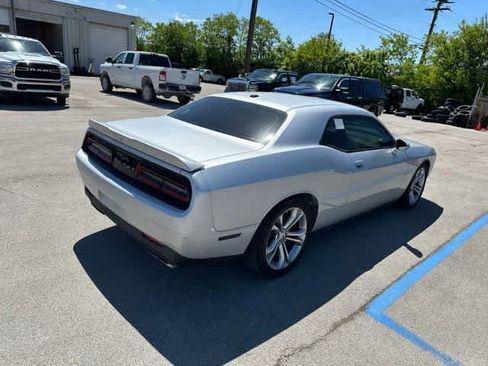 Used 2022 Dodge Challenger R/T RWD image 19