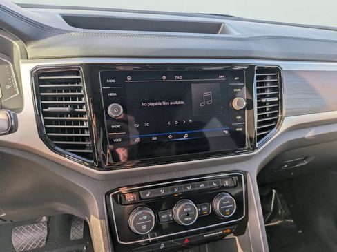 Certified 2023 Volkswagen Atlas SE w/ Panoramic Sunroof Package FWD image 21