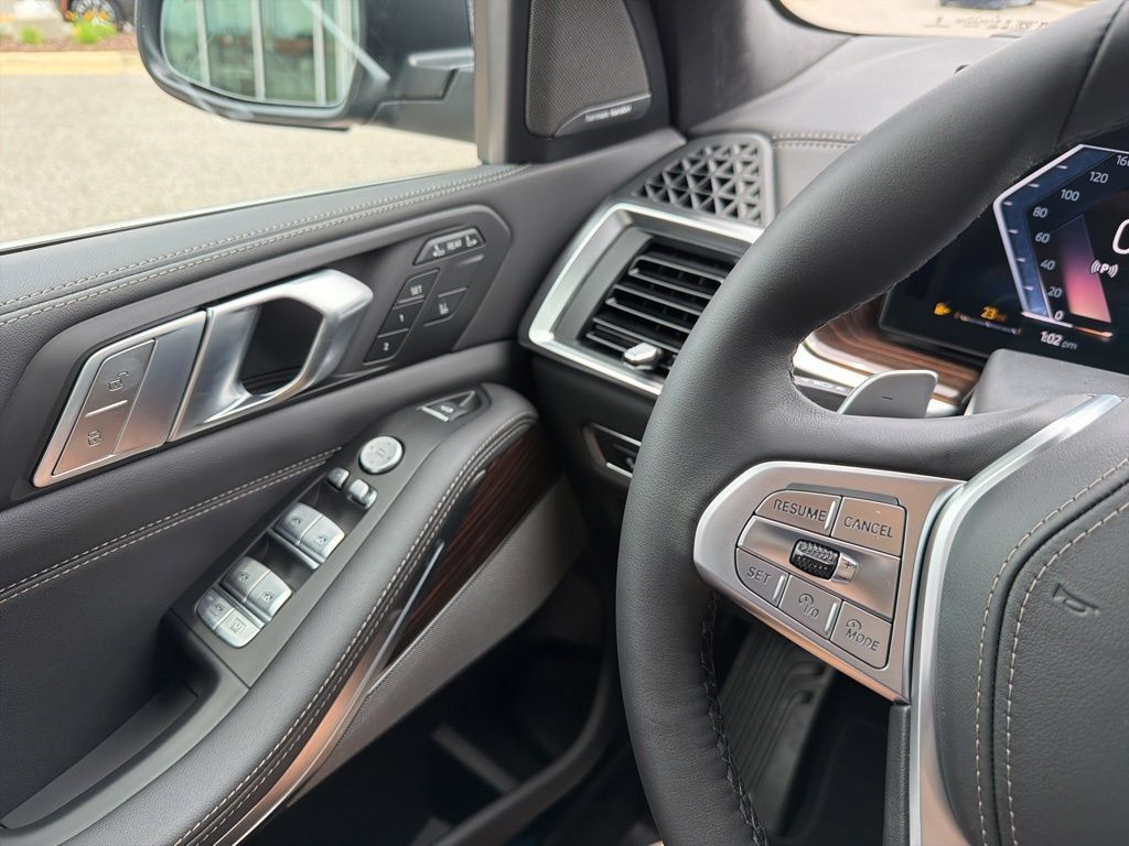 New 2027 BMW X7 xDrive40i AWD/4WD image 20