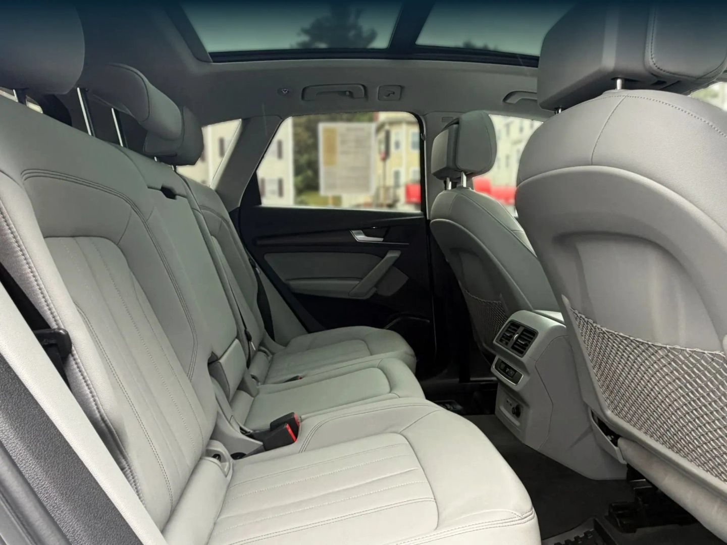 Used 2022 Audi Q5 2.0T Premium w/ Convenience Package AWD/4WD image 37