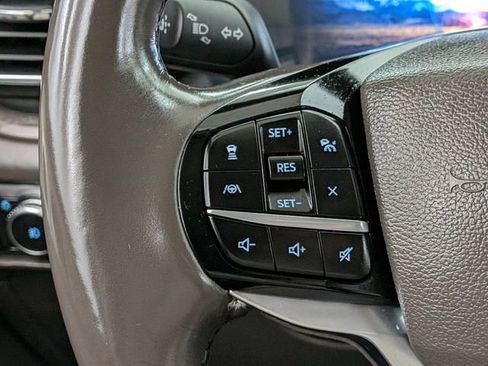 Certified 2023 Ford Explorer Platinum w/ Technology Package RWD image 37