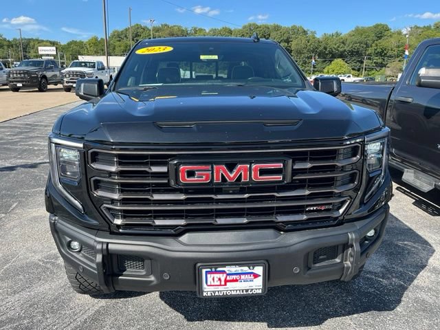 Used 2023 GMC Sierra 1500 AT4X AWD/4WD image 2