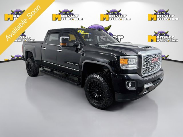 Used 2018 GMC Sierra 2500 Denali w/ Duramax Plus Package AWD/4WD image 3