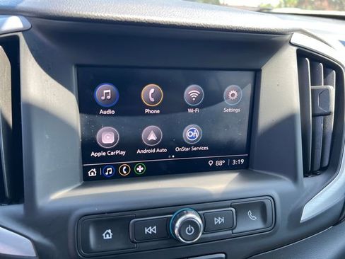 Certified 2023 GMC Terrain SLE w/ Driver Convenience Package FWD image 18