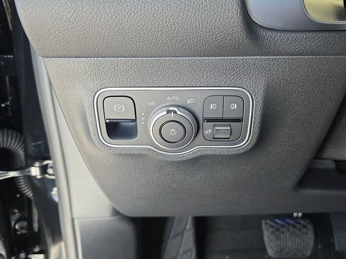 New 2026 Mercedes-Benz GLB 250 GLB 250 image 26