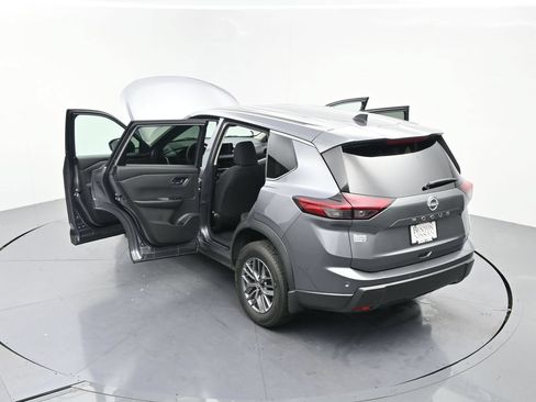 Used 2026 Nissan Rogue S FWD image 20