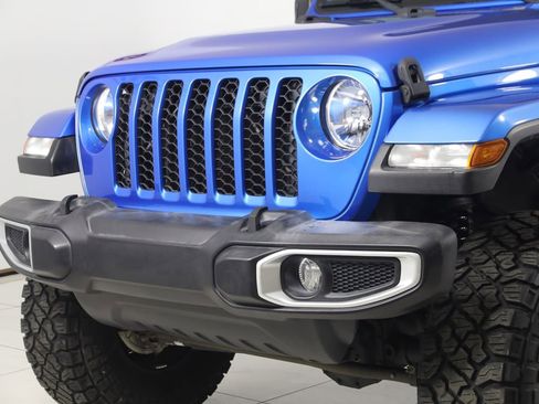 Used 2021 Jeep Gladiator Sport image 47