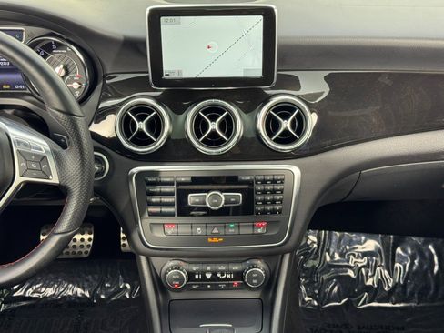 Used 2014 Mercedes-Benz CLA 45 AMG 4MATIC image 23