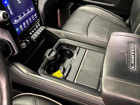 Used 2020 RAM 3500 Limited image 16