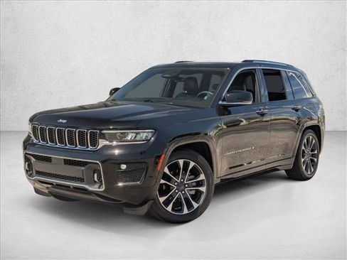 Used 2023 Jeep Grand Cherokee Overland AWD/4WD image 1