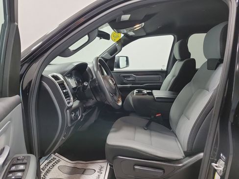 Used 2023 RAM 1500 Big Horn AWD/4WD image 2