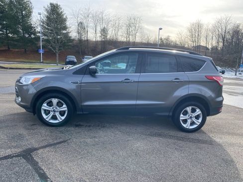Used 2014 Ford Escape SE w/ Equipment Group 201A image 6