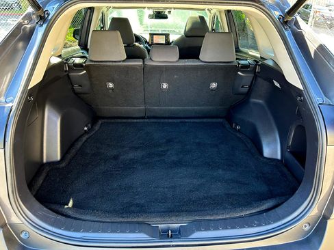 Used 2020 Toyota RAV4 XLE image 19