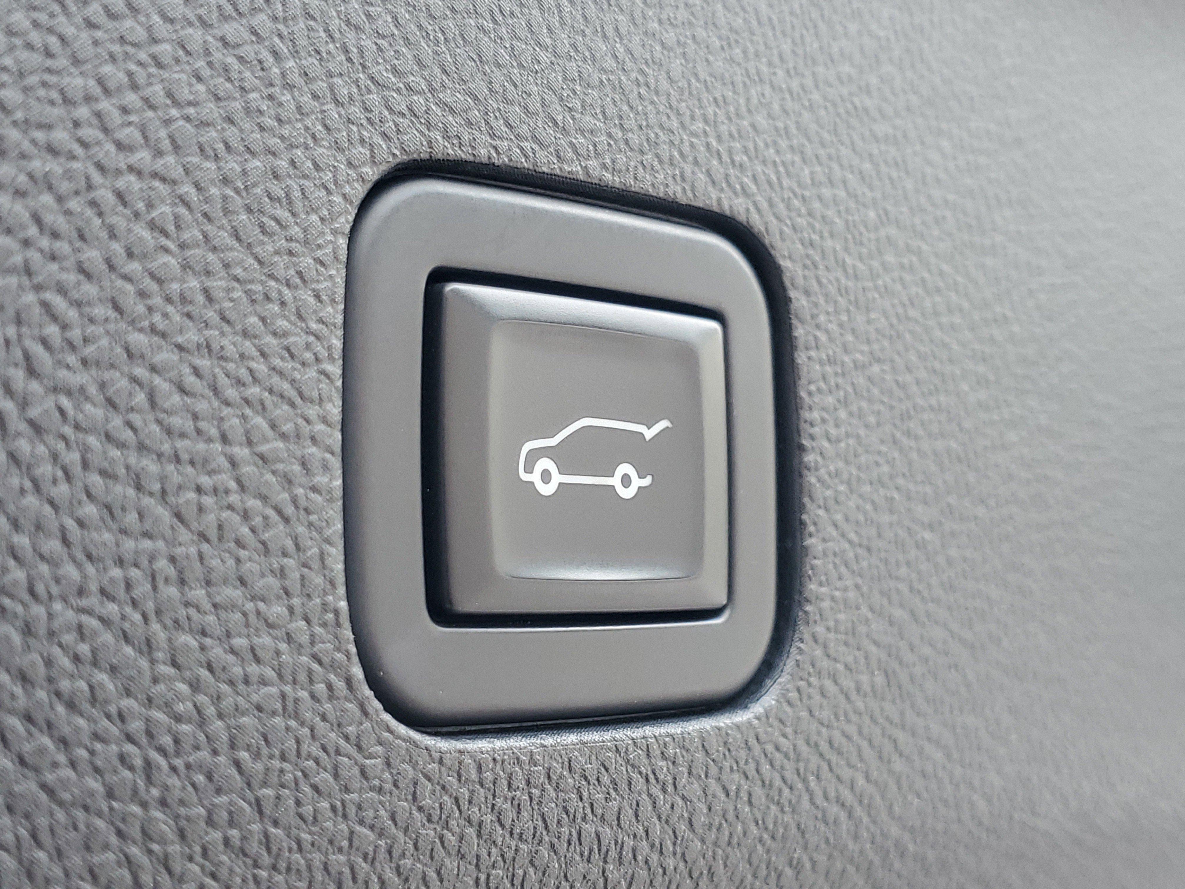 Used 2021 Chevrolet Tahoe LT RWD image 10