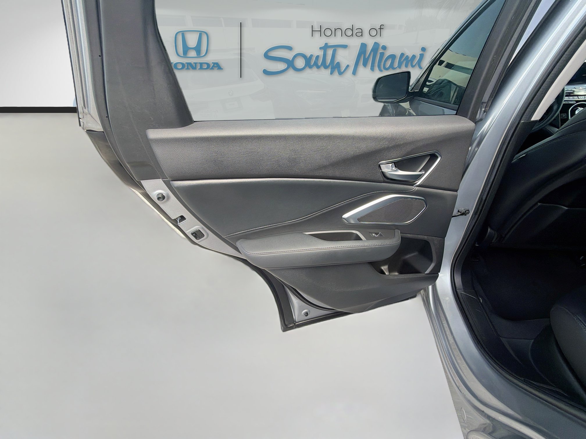 Used 2020 Acura RDX FWD image 25