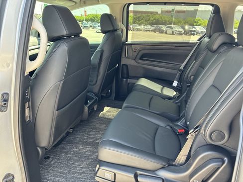Certified 2026 Honda Odyssey EX-L image 21