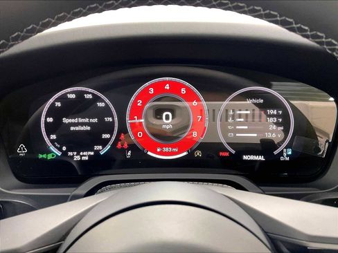 Used 2025 Porsche 911 Carrera S image 23