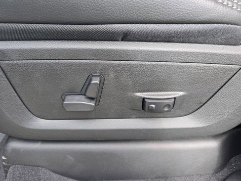 New 2026 RAM 2500 Laramie w/ Night Edition image 26