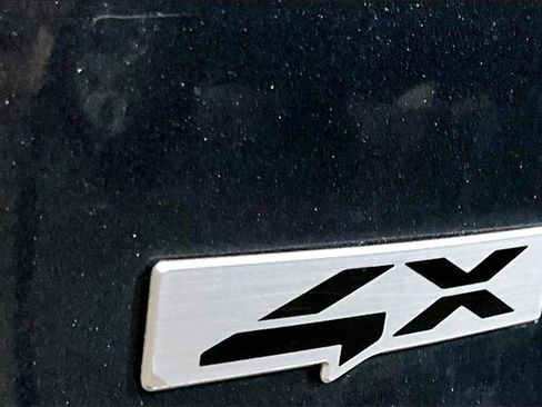 Used 2024 Kia Telluride S image 25