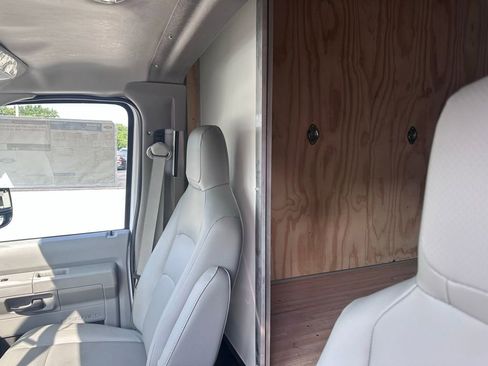 New 2026 Ford E-350 and Econoline 350 Super Duty w/ Power Equipment Group image 19