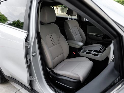 Used 2020 Kia Sportage LX w/ LX Popular Package FWD image 35