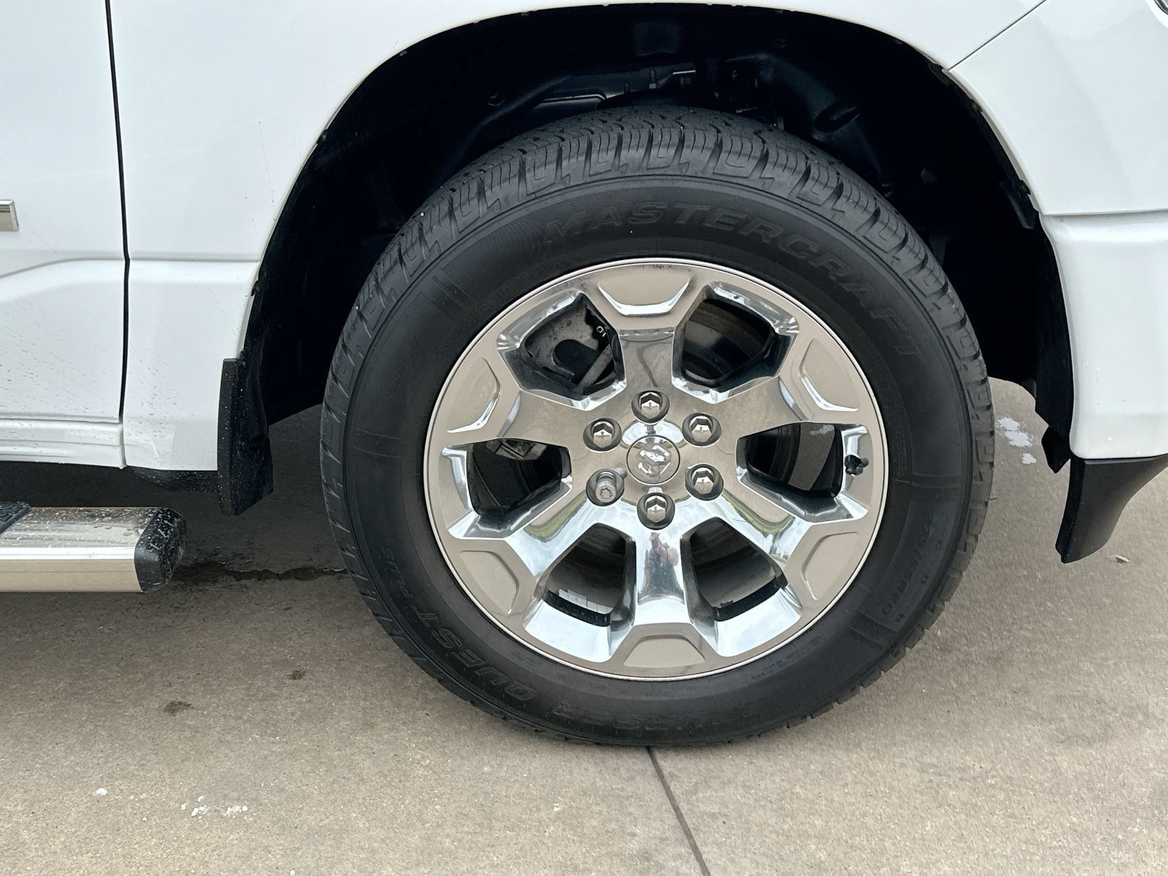 Used 2023 RAM 1500 Big Horn AWD/4WD image 10