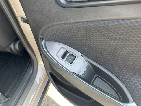 Used 2024 Chevrolet Malibu RS w/ LPO, Floor Liner Package FWD image 33