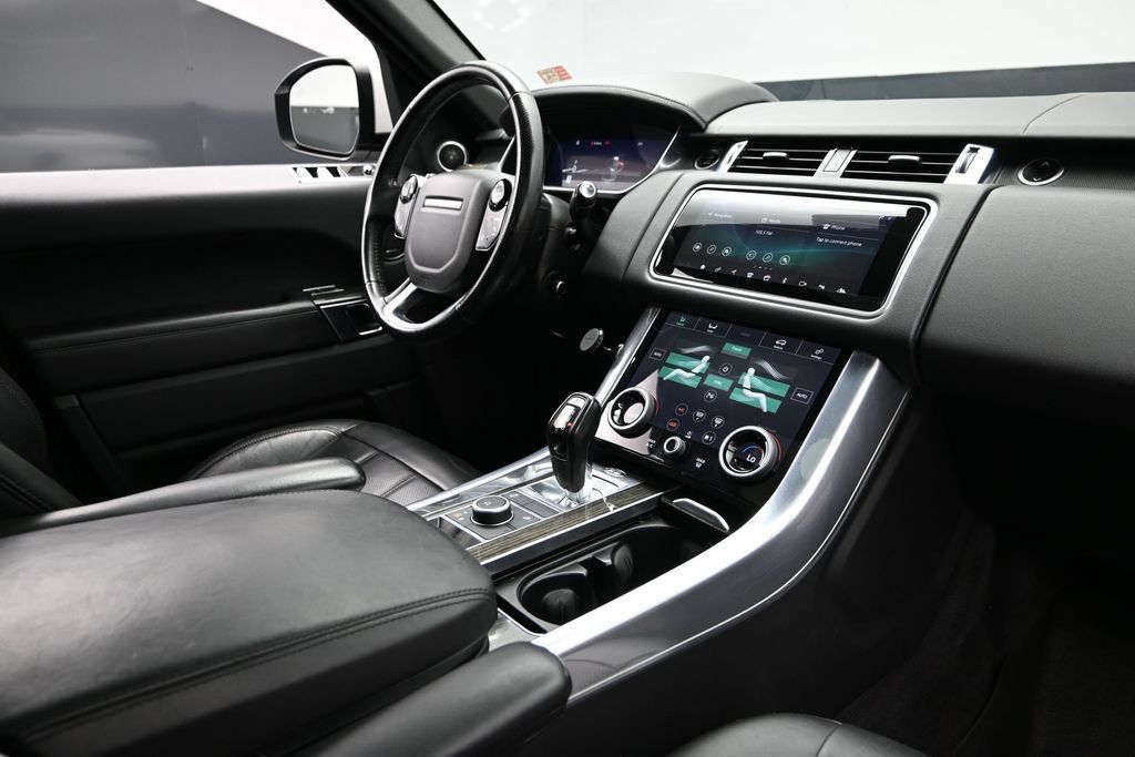 Used 2018 Land Rover Range Rover Sport HSE AWD/4WD image 13