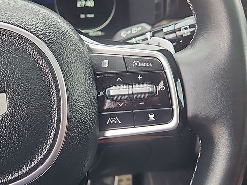 Used 2022 Kia Sorento SX Prestige w/ Rust Color Package image 22