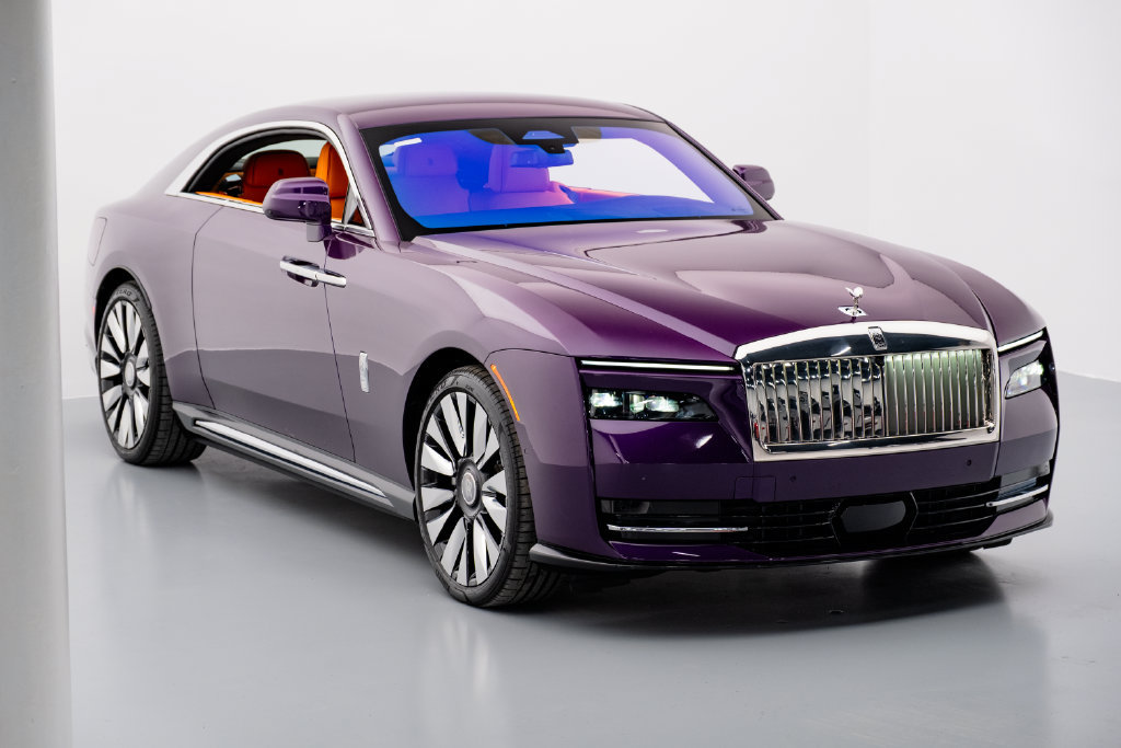 Used 2024 Rolls-Royce Spectre w/ Spectre Launch Package AWD/4WD image 1
