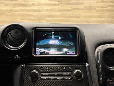 Used 2016 Nissan GT-R Black Edition AWD/4WD image 16