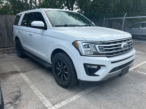 Used 2020 Ford Expedition XLT RWD image 13