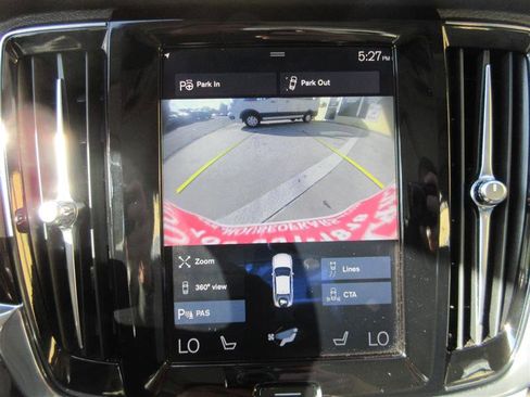 Used 2018 Volvo S90 T5 Momentum w/ Convenience Package image 20