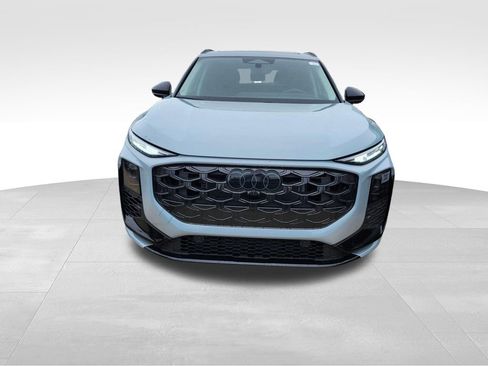 New 2026 Audi Q3 quattro 2.0T AWD/4WD image 2