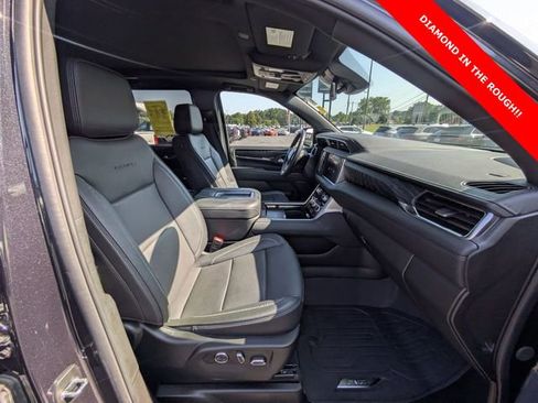 Used 2024 GMC Yukon Denali image 40