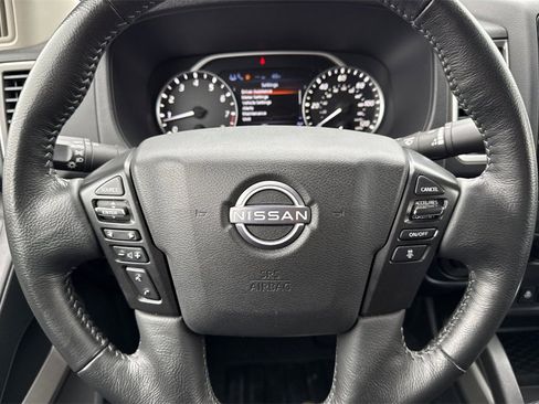 Used 2024 Nissan Frontier SV w/ SV Convenience Package image 30