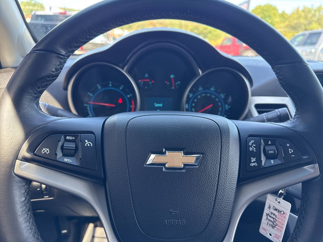 Used 2011 Chevrolet Cruze LT FWD image 31