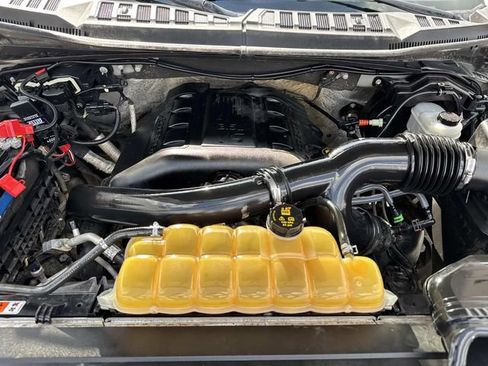 Used 2015 Ford F150 Lariat w/ Equipment Group 501A Mid image 10