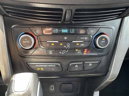 Used 2019 Ford Escape SEL AWD/4WD image 62