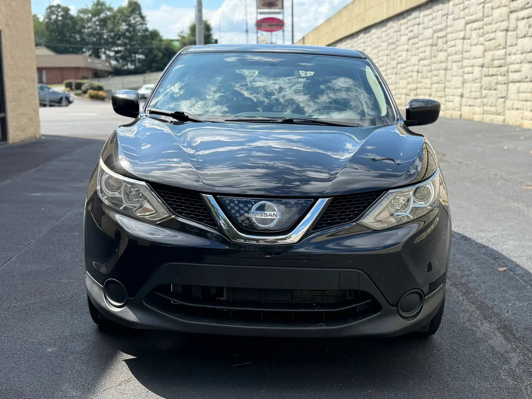 Used 2018 Nissan Rogue Sport S AWD/4WD image 4
